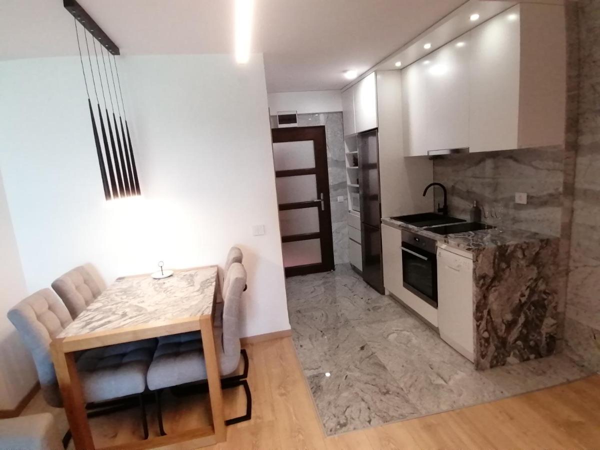 Dom Loron Apartamento Poreč Exterior foto