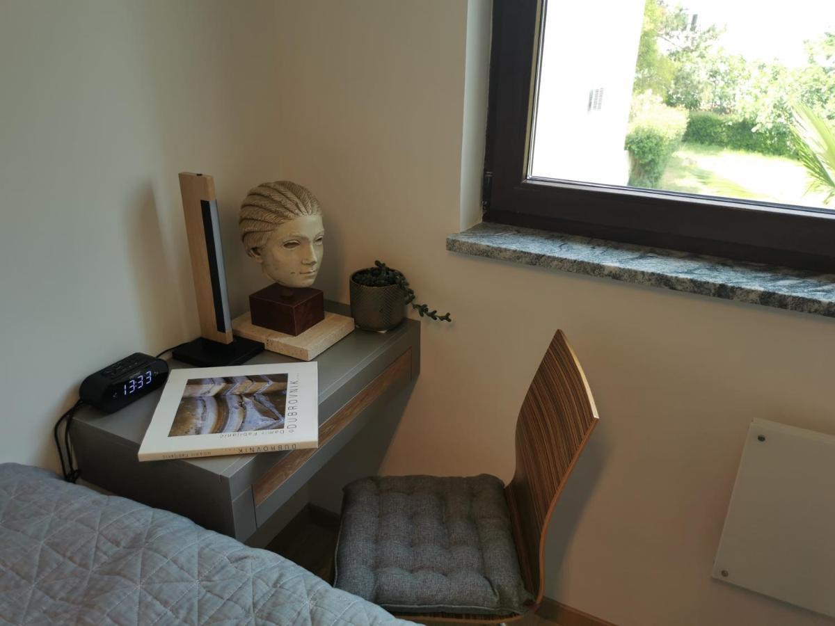 Dom Loron Apartamento Poreč Exterior foto